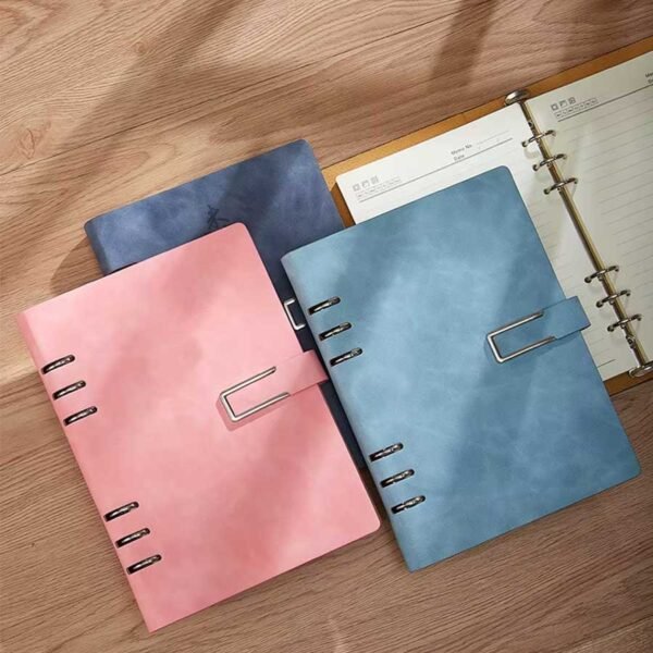 Caderno Argolado Capa em Couro A5 - Linora