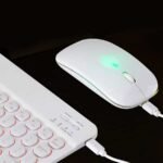 Mini Teclado e Mouse Bluetooth Magic Universal - Linora